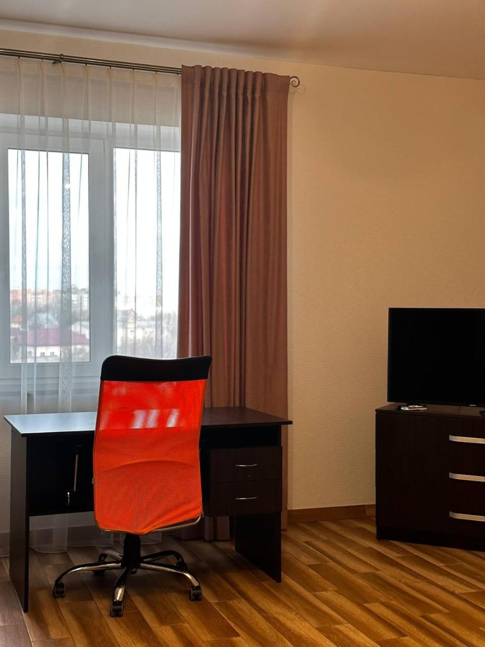 לוצק Space Apart Hotel חדר תמונה