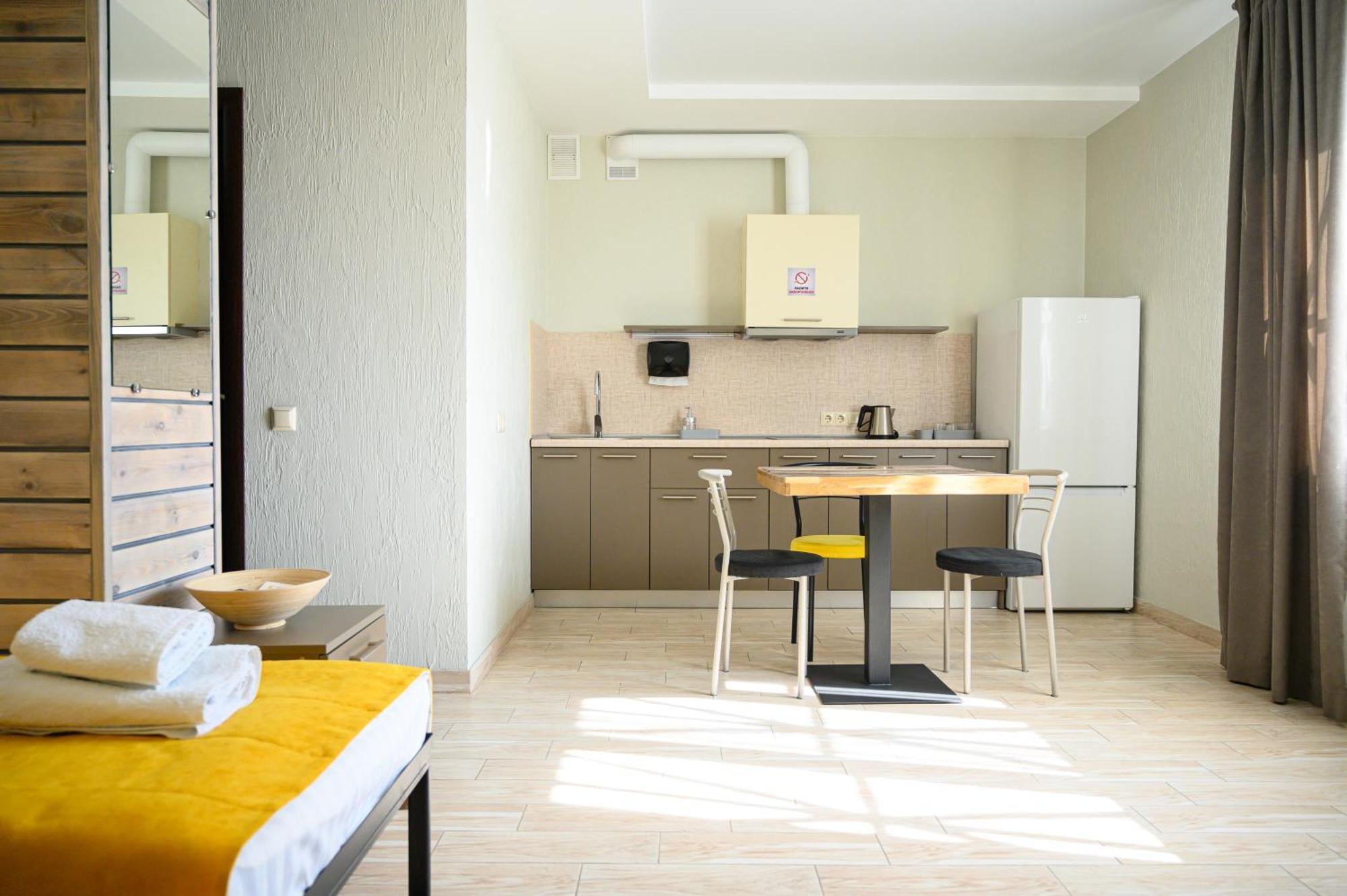 לוצק Space Apart Hotel מראה חיצוני תמונה